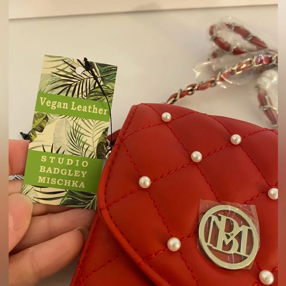 NWT Badgley Mischka‎ Red Phone Bag Crossbody Pearl Accents